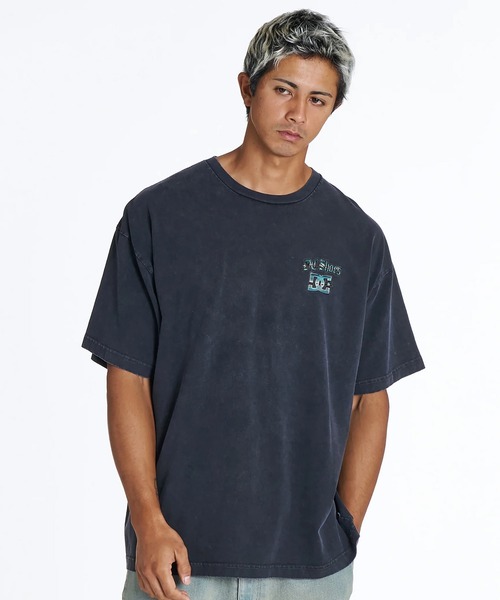 DC(ディーシー)の「DC/ディーシー 半袖 Tシャツ バックプリント 古着風 ヴィンテージ加工 DST262006(Tシャツ/カットソー・メンズ・スミクロ・2XL/XL/S/M/L)」の4枚目の写真