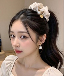 M2SUQARED（エムツースクエア）の「【M2SUQARED/エムツースクエア】アクセサリー付きシュシュ（シュシュ）」