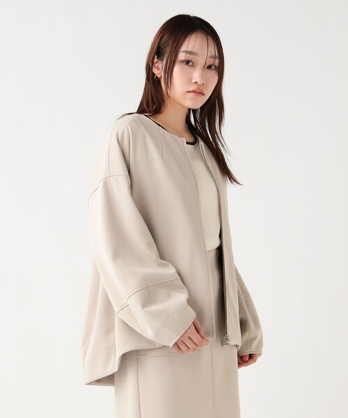 BEAMS HEART（ビームスハート）の「ノーカラー コクーン ブルゾン（ブルゾン・レディース・ブラック/ベージュ・FREE）」の6枚目の写真