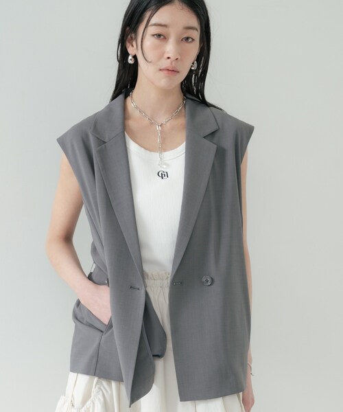 GALLEST(ギャレスト)の「Comfy SET UP|ベルテッドジレ【セットアップ対応/通勤/カセット服/接触冷感/UVカット】(ベスト・レディース・ブラック/ダークグレー/キャメル/ライトブルー・40/38/36)」の11枚目の写真