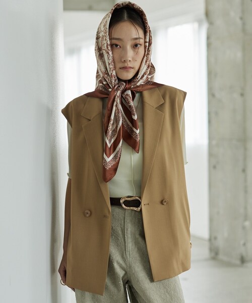 GALLEST（ギャレスト）の「Comfy SET UP｜ベルテッドジレ【セットアップ対応／通勤／カセット服】（ベスト・レディース・ブラック/ダークグレー/キャメル/ライトブルー・40/38/36）」の13枚目の写真