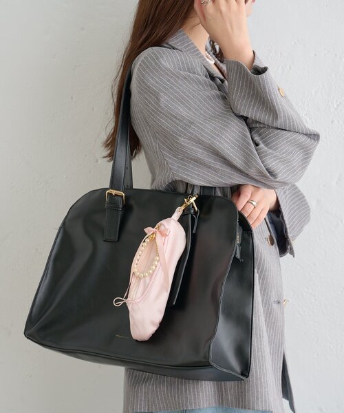 mystic（ミスティック）の「【Lara】バレエポーチチャーム（リング・レディース・ブラック/ピンク・ONE SIZE）」の4枚目の写真