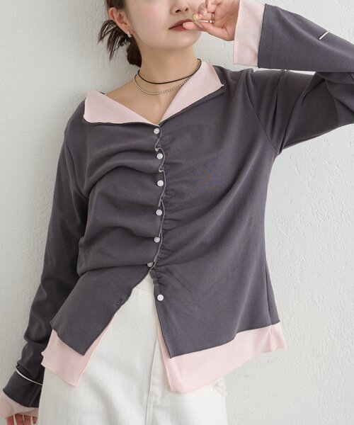 mystic(ミスティック)の「【新色ブラック/2種類のレイヤード素材】配色カットソー(Tシャツ/カットソー・レディース・ネイビー/イエロー/グレー/チャコールグレー/ブラック・FREE)」の1枚目の写真