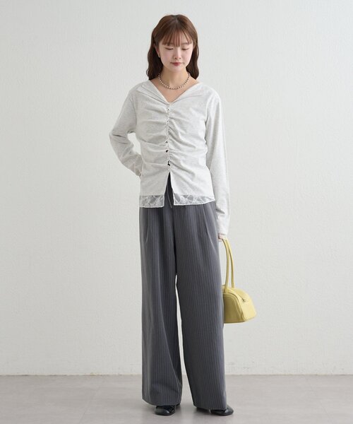 mystic（ミスティック）の「【新色ブラック/2種類のレイヤード素材】配色カットソー（Tシャツ/カットソー・レディース・ネイビー/イエロー/グレー/チャコールグレー/ブラック/ピンク・FREE）」の18枚目の写真