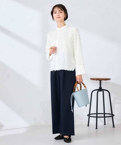 a.v.v(アーヴェヴェ)の「【洗える】ハイウエストワイドパンツ(その他パンツ・レディース・ネイビー/ベージュ・38/40)」の17枚目の写真