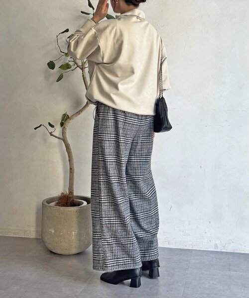 un dix cors(アンディコール)の「ドロストチュニック(Tシャツ/カットソー・レディース・ピンク/グレイッシュベージュ/オフホワイト/チャコールグレー・FREE)」の10枚目の写真