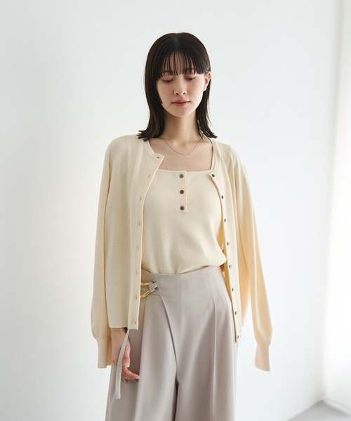 YECCA VECCA（イェッカヴェッカ）の「【UVカット/マシンウォッシャブル】アンサンブルニット（カーディガン/ボレロ・レディース・ピンク/その他7/アイボリー/ブラック・FREE）」の2枚目の写真