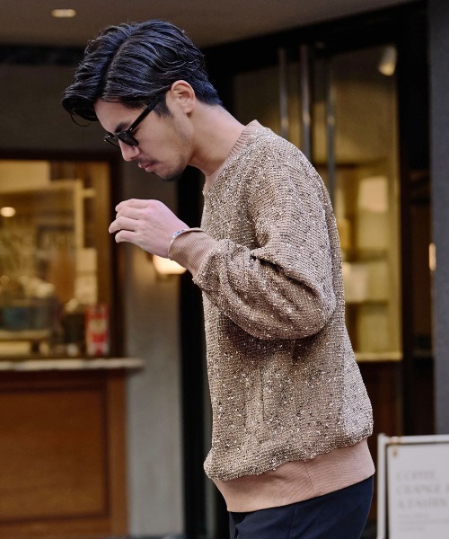 BENUSTA(ベヌスタ)の「『BENUSTA/ベヌスタ』まだら柄格子ステッチ長袖トレーナー【GC】(ニット/セーター・メンズ・ブラック・L/M/XL)」の6枚目の写真