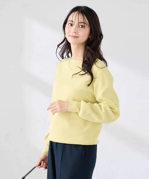 a.v.v（アーヴェヴェ）の「【WEB限定/洗える/UVカット】ボートネックパフスリーブニット（ニット/セーター・レディース・ホワイト/ブルー/クリーム/ブラック/グレー系その他・40/38/42/36）」の8枚目の写真