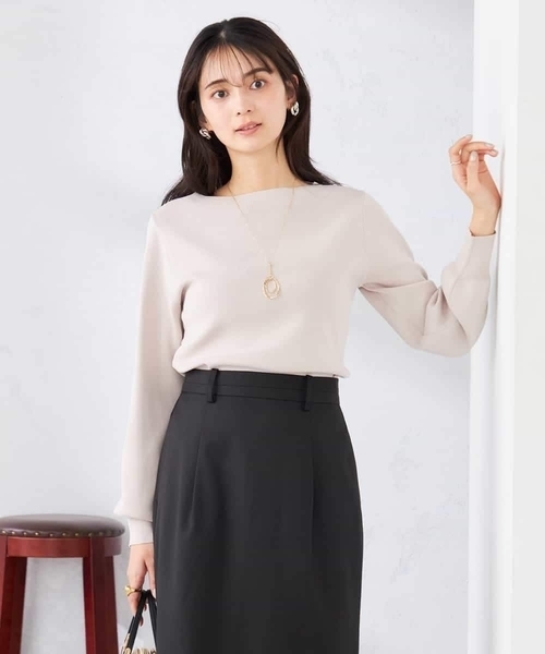 a.v.v（アーヴェヴェ）の「【WEB限定/洗える/UVカット】ボートネックパフスリーブニット（ニット/セーター・レディース・ホワイト/ブルー/クリーム/ブラック/グレー系その他・40/38/42/36）」の21枚目の写真