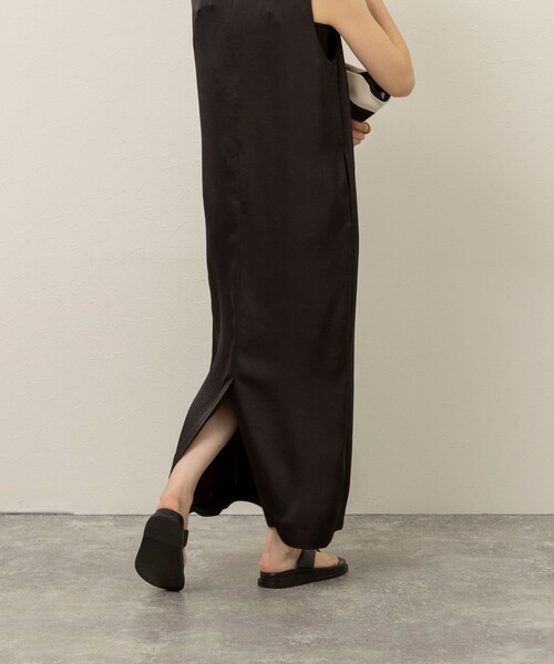 MAQWEL（マクウェル）の「【MAQWEL/マクウェル】ウォッシャブルサテンワンピース（ワンピース・レディース・ベージュ/ブラック・FREE）」の22枚目の写真