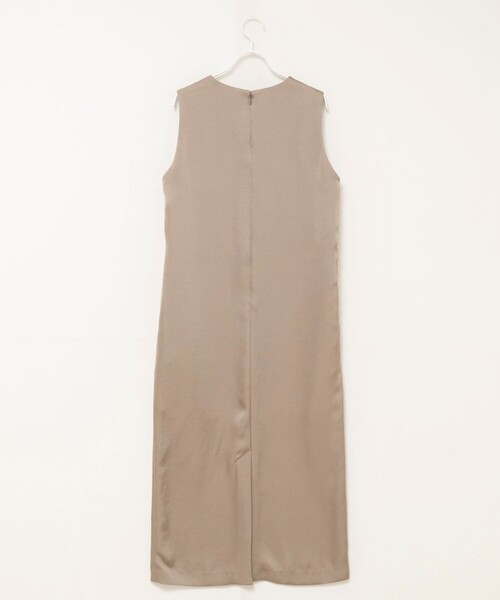 MAQWEL（マクウェル）の「【MAQWEL/マクウェル】ウォッシャブルサテンワンピース（ワンピース・レディース・ベージュ/ブラック・FREE）」の10枚目の写真