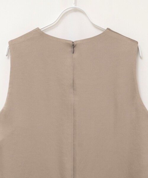 MAQWEL（マクウェル）の「【MAQWEL/マクウェル】ウォッシャブルサテンワンピース（ワンピース・レディース・ベージュ/ブラック・FREE）」の11枚目の写真