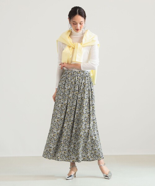 Demi-Luxe BEAMS(デミルクス ビームス)の「【8/6値下げ】プチフラワー プリント スカート(スカート・レディース・イエロー/ブラック・36/38)」の9枚目の写真