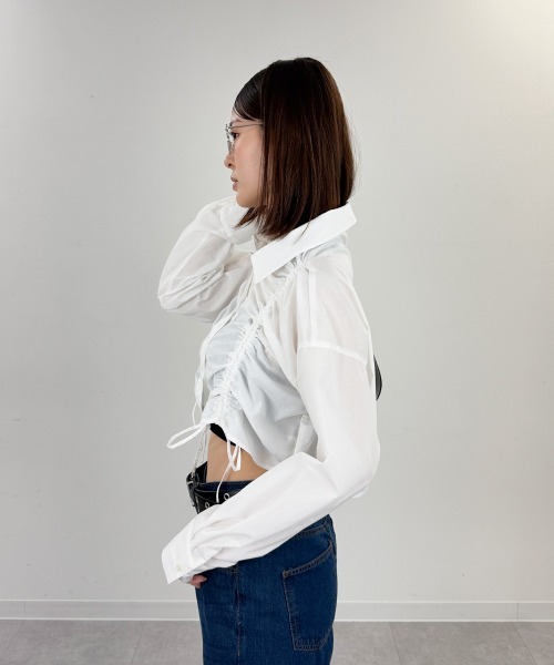 mellomela.（メロメラ）の「フロントシャーリングショート丈シャツ（シャツ/ブラウス・レディース・ホワイト系7/ブルー系3/サックスブルー/オフホワイト・FREE）」の6枚目の写真