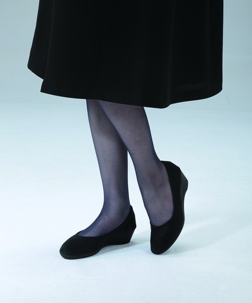 BACKYARD FAMILY(バックヤードファミリー)の「ecla T style BLACKフォーマルパンプス(パンプス・レディース・ブラック・22.5cm/23cm/23.5cm/24cm/24.5cm)」の8枚目の写真