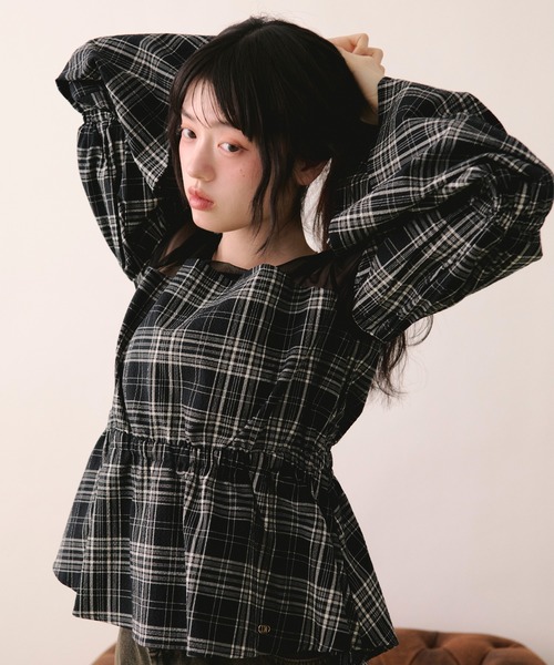 loin nuit(ロワンニュイ)の「sheer docking puff tops / シアードッキングパフトップス(シャツ/ブラウス・レディース・ブラック/グレー/アイボリー/チャコールグレー・FREE)」の18枚目の写真