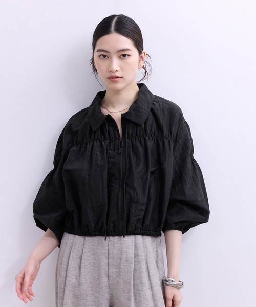 ADAM ET ROPE'(アダムエロペ)の「【WEB限定】ドロストネックギャザーブルゾン(シャツ/ブラウス・レディース・ブラック/サックスブルー/ホワイト系その他5・FREE)」の13枚目の写真