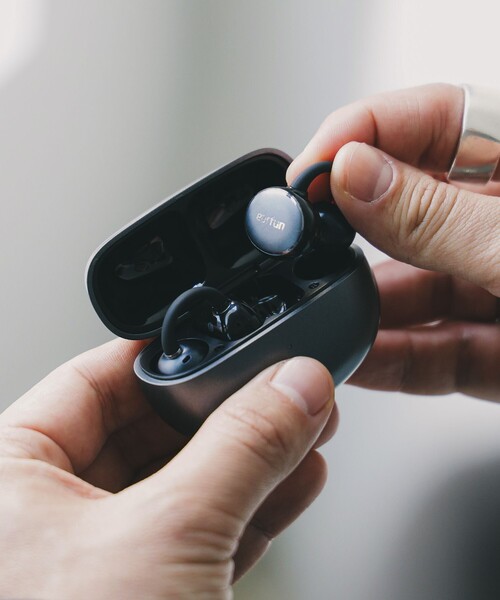 BEAMS RECORDS（ビームスレコーズ）の「【WEB限定】EarFun / Clip（生活家電・メンズ・ホワイト・ONE SIZE）」の9枚目の写真