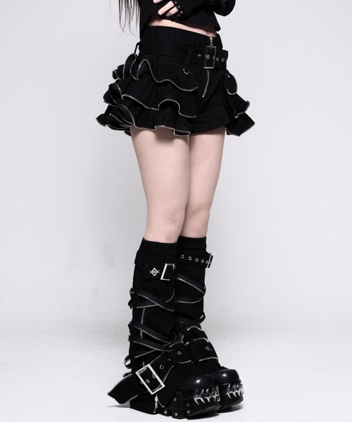 REFLEM/レフレム』サイドZIPフリルショートパンツ（その他パンツ