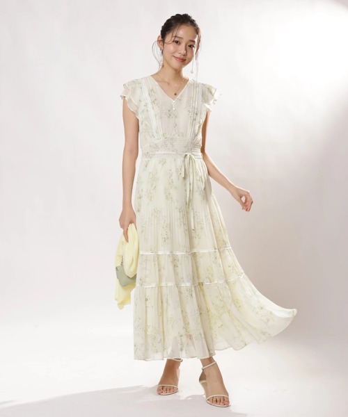 JUSGLITTY（ジャスグリッティー）の「ブーケプリントワンピース（ワンピース・レディース・ライトイエロー/ネイビー・0/1/2）」の16枚目の写真