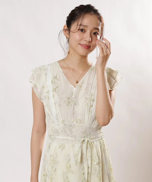 JUSGLITTY（ジャスグリッティー）の「ブーケプリントワンピース（ワンピース・レディース・ライトイエロー/ネイビー・0/1/2）」の20枚目の写真