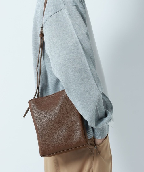 RAGEBLUE（レイジブルー）の「3Pocket Square Shoulder Bag/3ポケットスクエアショルダーバッグ（ショルダーバッグ・メンズ・ブラック/ダークブラウン/ダークグレー・FREE）」の20枚目の写真