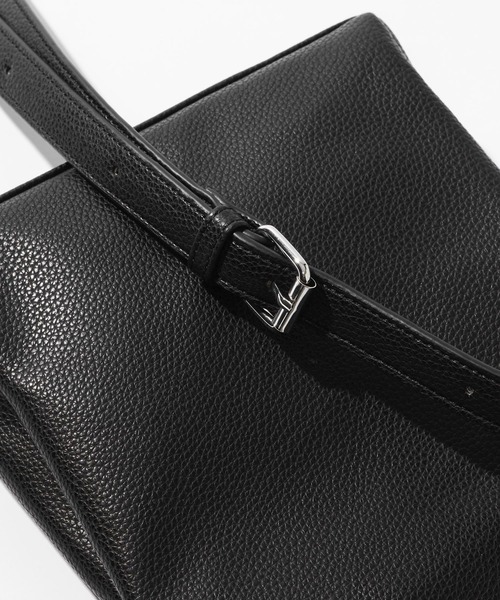 RAGEBLUE（レイジブルー）の「3Pocket Square Shoulder Bag/3ポケットスクエアショルダーバッグ（ショルダーバッグ・メンズ・ブラック/ダークブラウン/ダークグレー・FREE）」の16枚目の写真