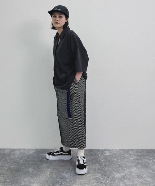 niko and...（ニコアンド）の「[MODE NORM CORE] ジグザグナローマキシスカート（スカート・レディース・モカ/アイボリー/ブラック・LARGE/MEDIUM）」の7枚目の写真
