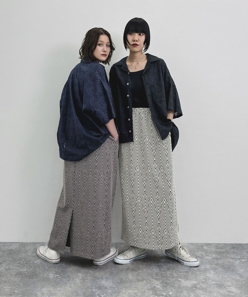 niko and...（ニコアンド）の「[MODE NORM CORE] ジグザグナローマキシスカート（スカート・レディース・モカ/アイボリー/ブラック・LARGE/MEDIUM）」の11枚目の写真