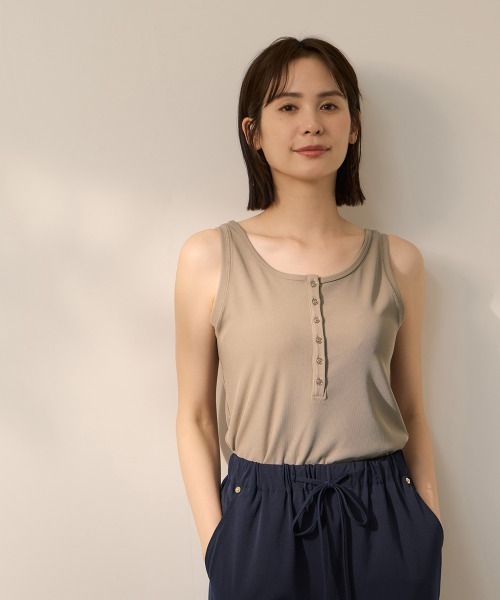 ketty(ケティ)の「コードダブルニットヘンリーN/Sカットソー(Tシャツ/カットソー・レディース・ブラウン/ブラック・M)」の2枚目の写真