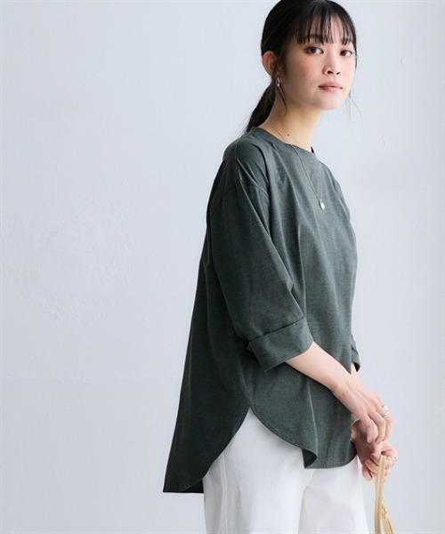 nissen（ニッセン）の「マルチドライ7分袖カットソー裾ラウンドチュニック（水陸両用・接触冷感・UVカット・吸汗速乾）＜大きいサイズ有＞（その他トップス・レディース・ベージュ/アイボリー/ブルー/チャコールグレー/ライトグリーン/ピンク・LL/L/M/S/3L）」の3枚目の写真