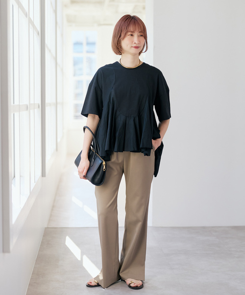 Spick & Span(スピックアンドスパン)の「AAYUSHI / アユーシ ペプラムラッフルTシャツ(Tシャツ/カットソー・レディース・ホワイト/ブラック・FREE)」の3枚目の写真