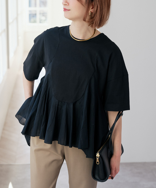 Spick & Span(スピックアンドスパン)の「AAYUSHI / アユーシ ペプラムラッフルTシャツ(Tシャツ/カットソー・レディース・ホワイト/ブラック・FREE)」の5枚目の写真