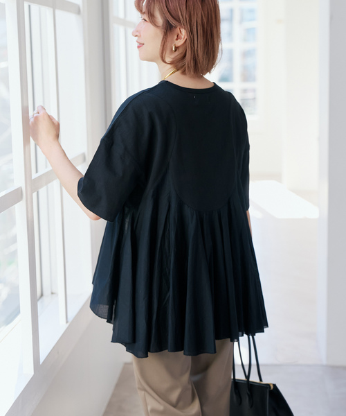 Spick & Span(スピックアンドスパン)の「AAYUSHI / アユーシ ペプラムラッフルTシャツ(Tシャツ/カットソー・レディース・ホワイト/ブラック・FREE)」の6枚目の写真