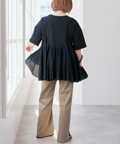 Spick & Span(スピックアンドスパン)の「AAYUSHI / アユーシ ペプラムラッフルTシャツ(Tシャツ/カットソー・レディース・ホワイト/ブラック・FREE)」の10枚目の写真