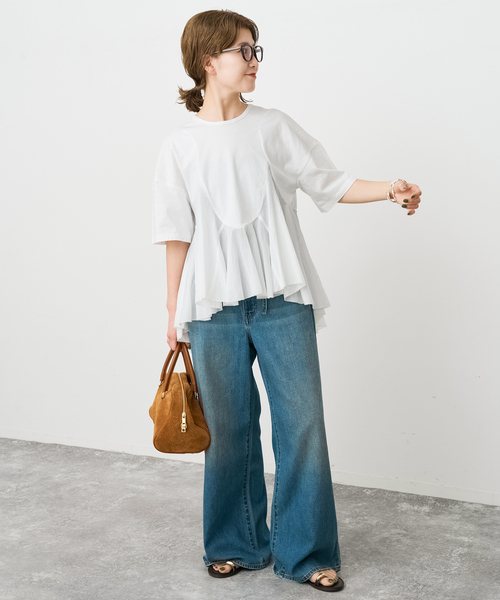 Spick & Span(スピックアンドスパン)の「AAYUSHI / アユーシ ペプラムラッフルTシャツ(Tシャツ/カットソー・レディース・ホワイト/ブラック・FREE)」の15枚目の写真