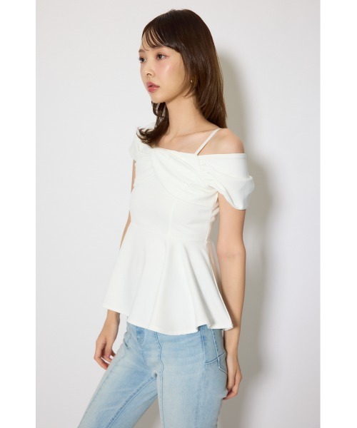 rienda（リエンダ）の「ワンショルペプラムカットトップス　春服　夏服（Tシャツ/カットソー・レディース・ブラック/ライトブルー/ホワイト・FREE）」の5枚目の写真