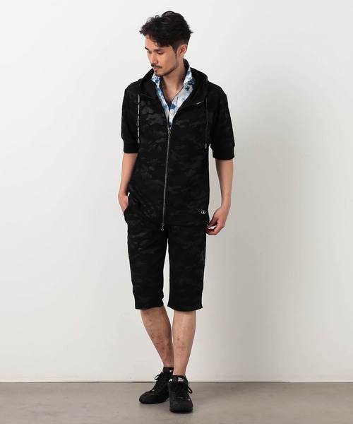 NICOLE CLUB FOR MEN(ニコルクラブフォーメン)の「【NICOLE SPORTS】エンボス柄ハーフパンツ(その他パンツ・メンズ・ホワイト系2/ホワイト系1/ホワイト/ブラック系1/ブラック系2/その他2/その他3/ブラック・X-LARGE/LARGE/MEDIUM/SMALL/M/XL/S/L)」の10枚目の写真
