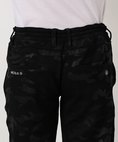 NICOLE CLUB FOR MEN(ニコルクラブフォーメン)の「【NICOLE SPORTS】エンボス柄ハーフパンツ(その他パンツ・メンズ・ホワイト系2/ホワイト系1/ホワイト/ブラック系1/ブラック系2/その他2/その他3/ブラック・X-LARGE/LARGE/MEDIUM/SMALL/M/XL/S/L)」の18枚目の写真