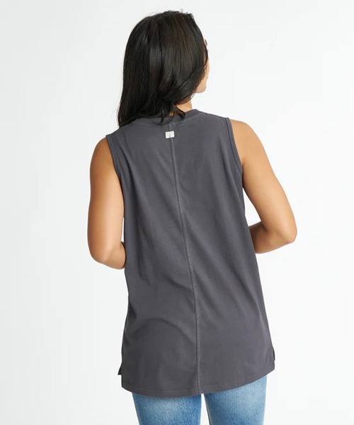 BILLABONG（ビラボン）の「BILLABONG/ビラボン タンクトップ UVカット GRAPHIC LOOSE TANK TOP BG01C360（タンクトップ・レディース・ホワイト/スミクロ・M）」の3枚目の写真