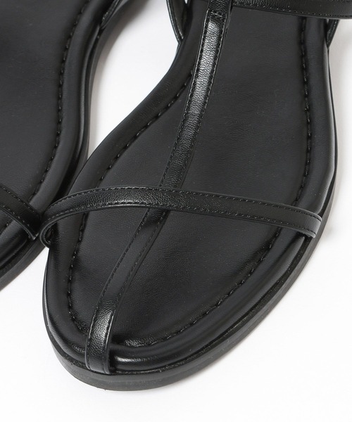 BAYFLOW(ベイフロー)の「ストラップフラットサンダル(サンダル・レディース・シルバー/ブラック・LARGE/MEDIUM)」の10枚目の写真