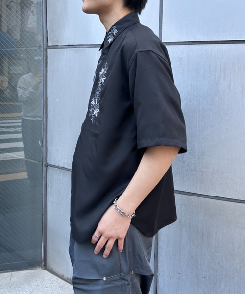 link lot（リンクロット）の「花柄刺繍入り半袖シャツ（シャツ/ブラウス・メンズ・ホワイト系その他/ホワイト/ブラック/ブラック系その他・L/XL/M）」の16枚目の写真