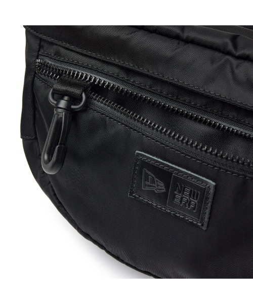 NEW ERA（ニューエラ）の「NEW ERA EXPLORER WAIST BAG N（ニューエラ エクスプローラー ウエスト バッグ N）（ショルダーバッグ・メンズ・ブラック・ONE SIZE）」の5枚目の写真