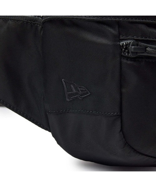 NEW ERA（ニューエラ）の「NEW ERA EXPLORER WAIST BAG N（ニューエラ エクスプローラー ウエスト バッグ N）（ショルダーバッグ・メンズ・ブラック・ONE SIZE）」の9枚目の写真