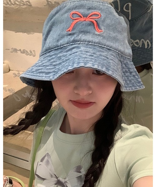 CHEER（チアー）の「リボン刺繍入りデニムバケツハット（ハット・レディース・ブルー/ライトブルー/ブラック・フリー）」の13枚目の写真