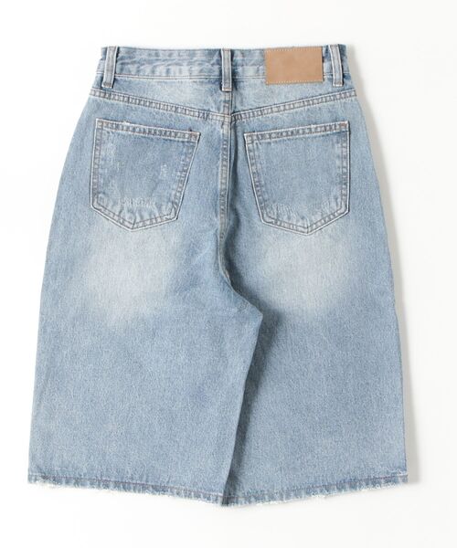 Rohwel(ローウェル)の「Classic Bermuda Denim Shorts / クラシックバミューダショートデニム(デニムパンツ・レディース・ライトブルー・MEDIUM/SMALL)」の10枚目の写真