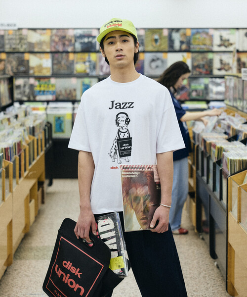 FREAK'S STORE(フリークスストア)の「限定展開 diskunion×FREAK'S STORE 別注 ダルメシアン ビッグシルエット プリント クルーネック Tシャツ(Tシャツ/カットソー・メンズ・ホワイト/ネイビー/ブラック・SMALL/MEDIUM/LARGE)」の13枚目の写真