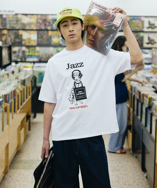 FREAK'S STORE(フリークスストア)の「限定展開 diskunion×FREAK'S STORE 別注 ダルメシアン ビッグシルエット プリント クルーネック Tシャツ(Tシャツ/カットソー・メンズ・ホワイト/ネイビー/ブラック・SMALL/MEDIUM/LARGE)」の15枚目の写真