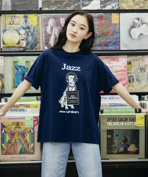 FREAK'S STORE(フリークスストア)の「限定展開 diskunion×FREAK'S STORE 別注 ダルメシアン ビッグシルエット プリント クルーネック Tシャツ(Tシャツ/カットソー・メンズ・ホワイト/ネイビー/ブラック・SMALL/MEDIUM/LARGE)」の18枚目の写真
